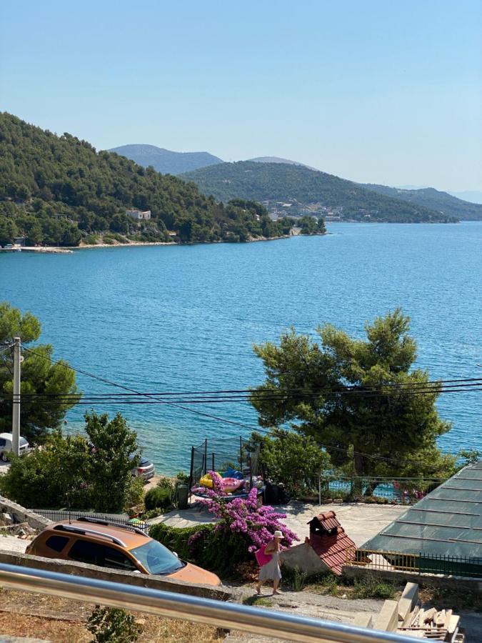 Villa Lovric Marina Bagian luar foto